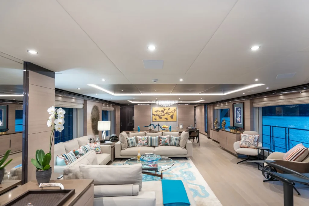 Elizabeth Yacht