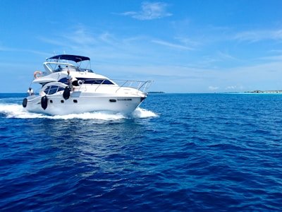 Second Mengi Yay Virtus XP53 yacht Amphib II launched